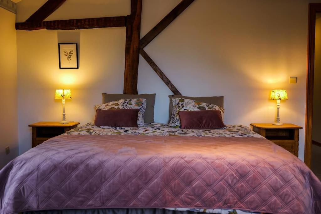 Gite La Dame Au Lit Gite A La Ferme Momignies Exteriör bild